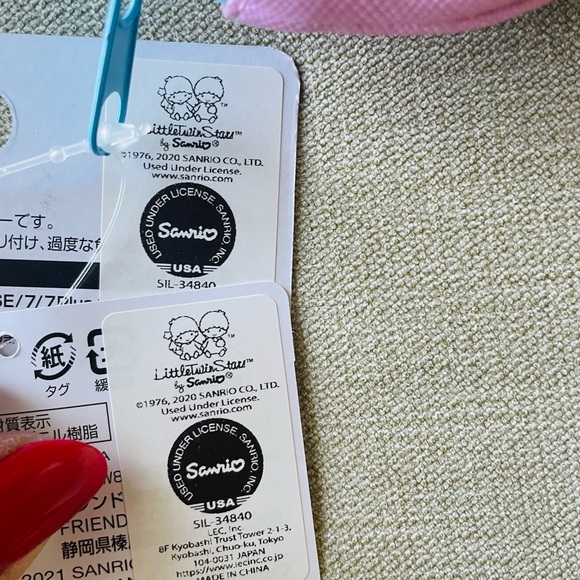 NWT Little Twin Stars bundle mini pouch and cable protector - Picture 3 of 4